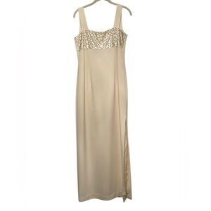 Evening dress in pastel yellow size 6